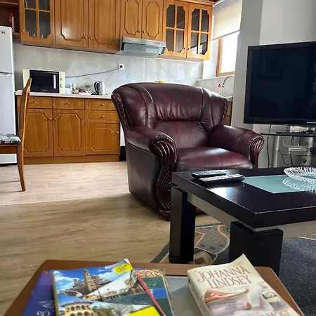 Stela's Appartamento Korce